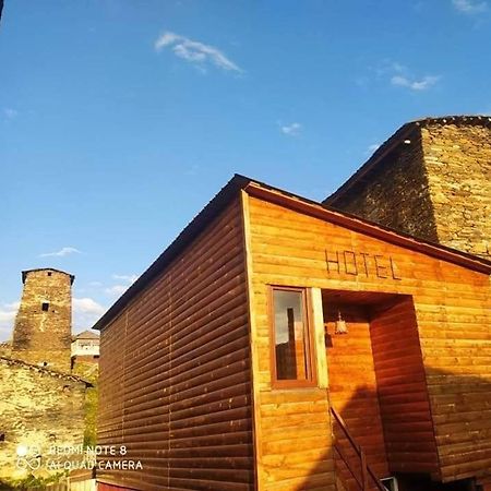 Guesthouse Luka ウシュグリ エクステリア 写真